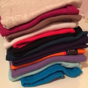Bundle of 12 soft tank tops XS